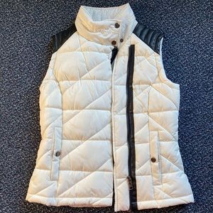 Andrew Marc (Marc New York) off-white puffer vest